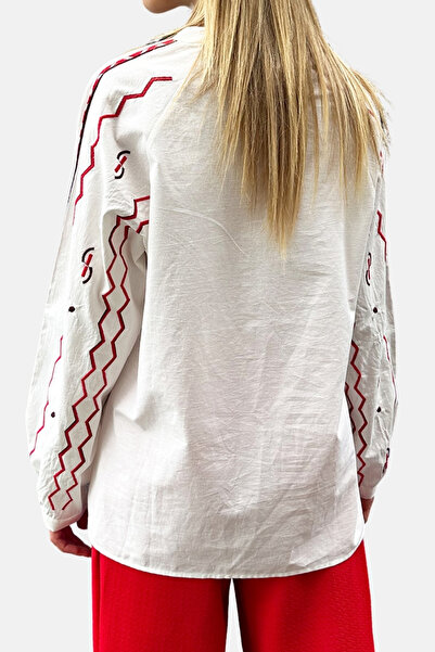 VAGGON Women's White Judge Collar Embroidered Cuff Woven Blouse Vgn-X10750