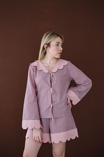 Mama in Love Scallop Pembe Lila Çizgili Dilimli Bebe Yakalı Gömlek Pijama Üstü
