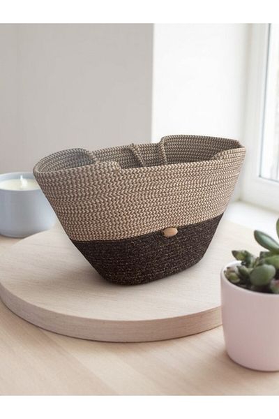Store Straw Handmade Bag, Handbag, Beach Bag Suitable for Daily Use with Different Color Variations