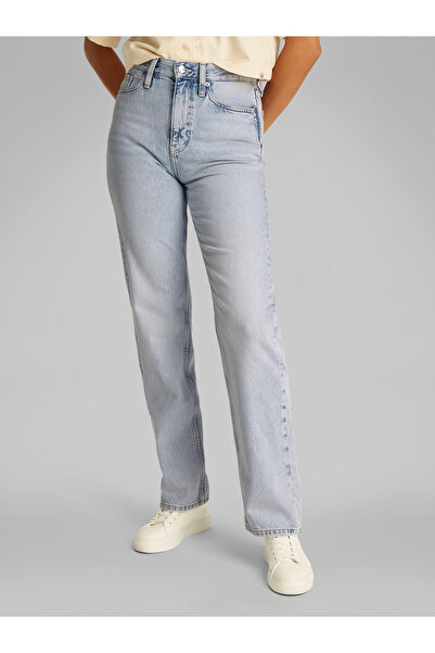 Calvin Klein Women Denim Light High Rise Straight Jeans