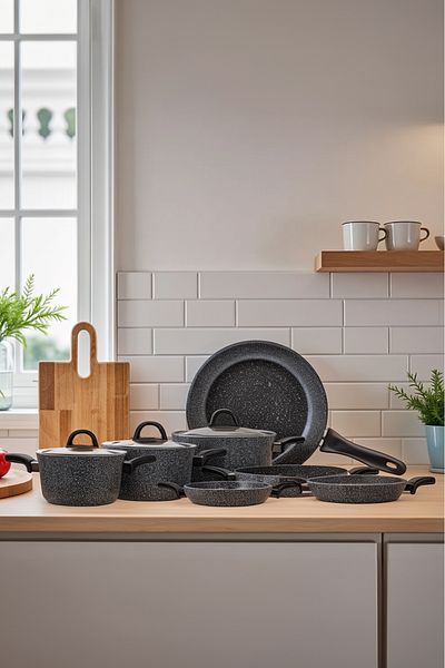 Karaca Biogranit Eliz V2 10 Piece Cookware Set Black