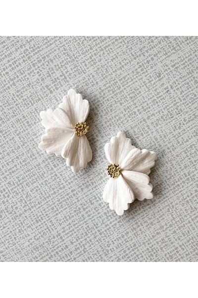ACCESSORY White Gold Detail Flower Earrings Bridal Earrings