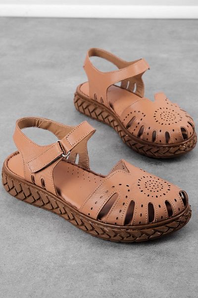 Lal Shoes & Bags Sandale cu velcro cu zăbrele din piele naturală Daisy pentru femei - maro
