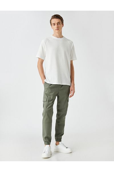 Koton Basic T-Shirt Crew Neck Textured Raglan Sleeve Detail