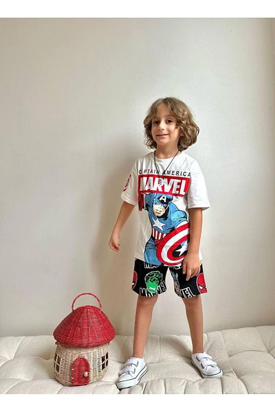 YİGİT BUTİK Yigit Butik Marvel Printed Shorts Boys' Bottoms and Tops Set