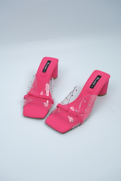 Milano النعال النسائية فيستارا