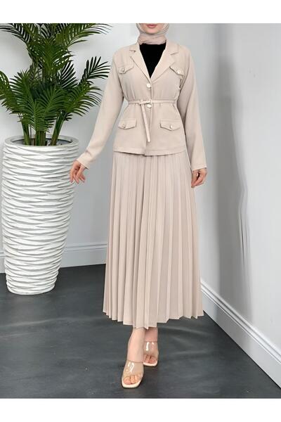 MACMODA Eteği Piliseli Kemerli Düğmeli Ceketli Takım