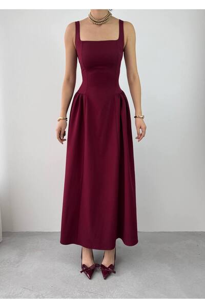 SEVENLINE Kadın Kare Yaka Askılı Piliseli Maxi Boy Elbise