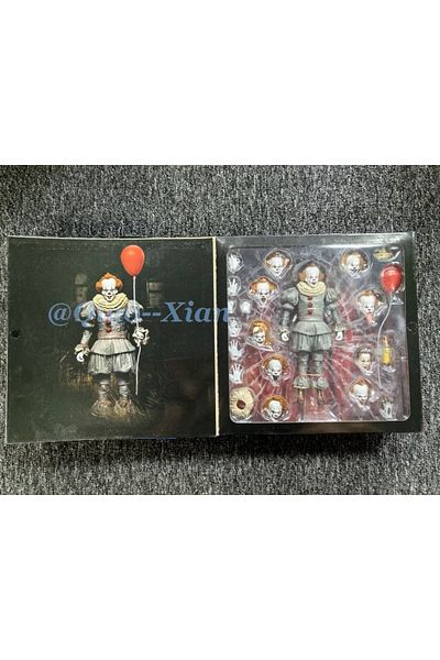 Disney with box NECA Figure The Many Faces of Pennywise Figure Action Figure Model Toys Joint Movable Horro
