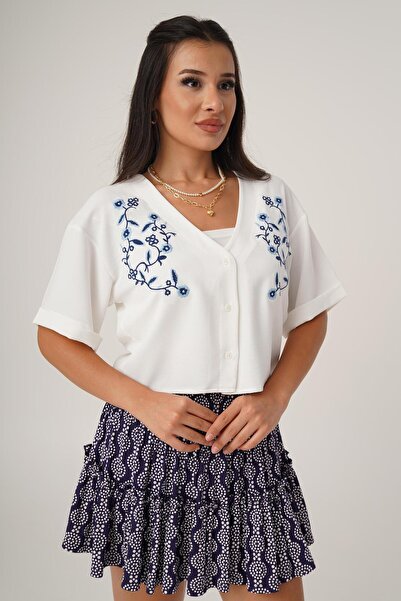 Hipo Trend Κοντομάνικο πουκάμισο με λευκό φλοράλ κέντημα