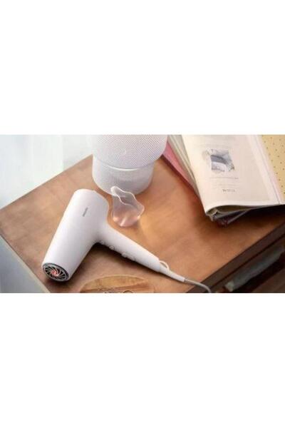 Philips Ionic hair dryer, 2100 W, 3 heat levels, 2 speeds, white