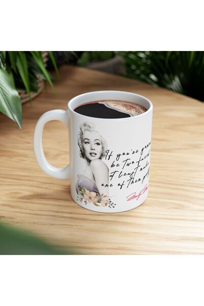 niceworkbynicehands كوب هدايا بتصميم خاص من مارلين مونرو لمحبيها