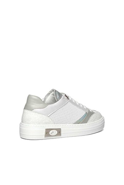 Celal Gültekin Kadın Beyaz Gümüş Bağcıklı Kalın Tabanlı Deri Sneaker