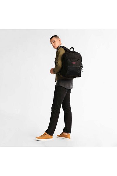 Eastpak Urban μαύρο σακίδιο Eastpak Pinnacle Black
