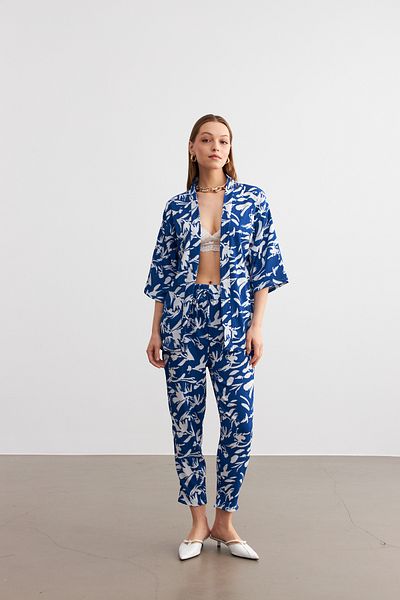 MODAGEN Set de pantaloni de cămașă kimono cu model albastru-alb pentru femei