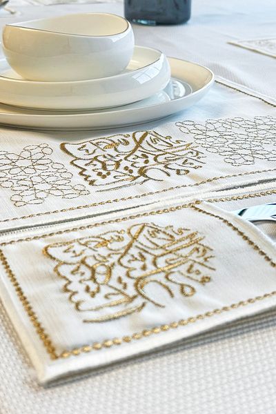 iwa concept 6-Person Dining Table American Service Set and Napkin Holder - Tableware Decoration