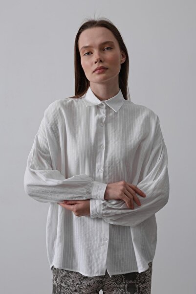 Lin Collection Kadın Oversize Keten Gömlek Çizgili Uzun Kol Arkası Uzun Beyaz...