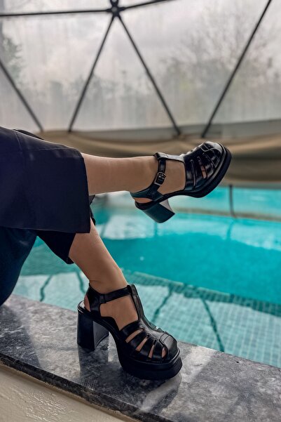 SHOEBELLAS Lalli Black Cage Detailed Women's Sandals