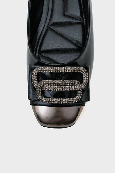 Capone Outfitters Adina Blunt Toe Mirrored Stone Schnalle Damen Babet