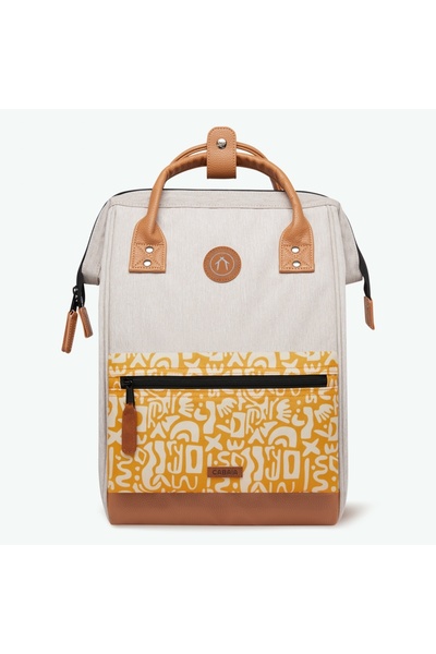 Cabaia Beige City Backpack Cabaia Adventurer M Arequipa