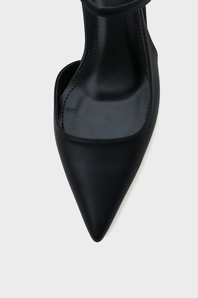Capone Outfitters Damenschuhe mit mittelhohem Knöchelriemen und spitzer Zehenpartie