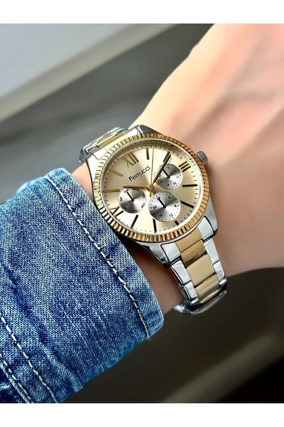 Ferrucci  ساعة يد نسائية بسلك معدني