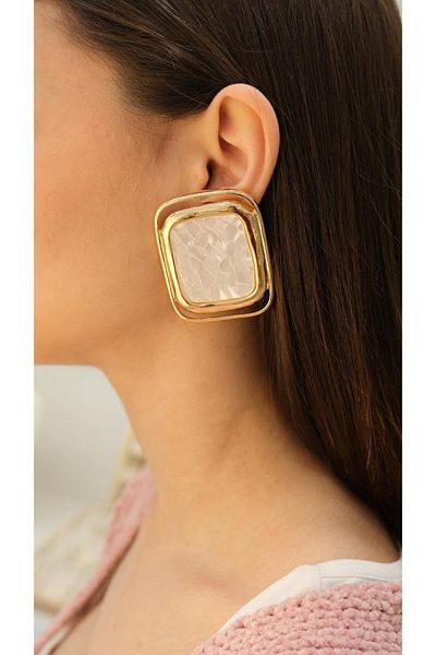 Jerie Gold Plate Rectangle Maxi Earrings