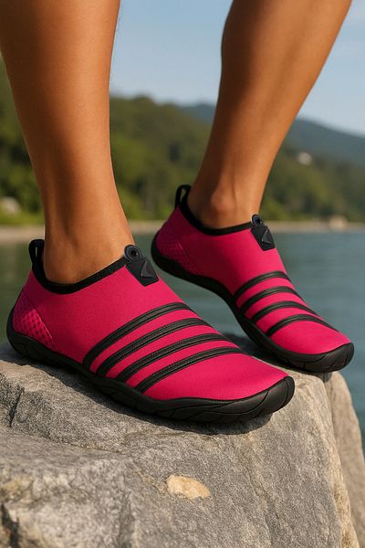 Walter White Enigma Black Fuchsia Sea and Beach Shoes