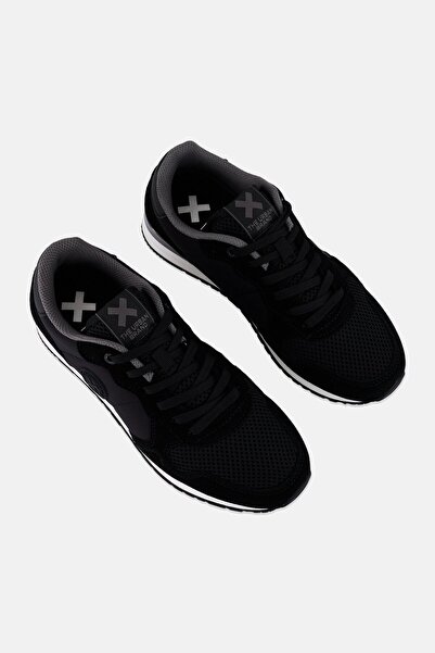 XTI Women Lace Up Training Shoes, Black