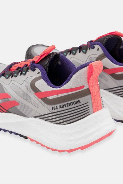Reebok حذاء الجري فلوترايد إنرجي 4 أدفنت للنساء، رمادي