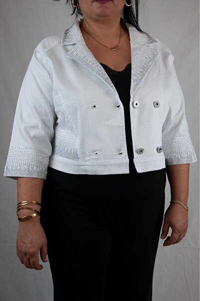 Mercanbutik Büyük Beden Likralı Taş İşlemeli İnce Mevsimlik Beyaz Gabardin Ceket