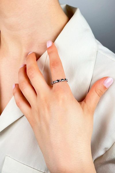 Sose Moda Thin Ring with Heart and Purple Stone - Silver