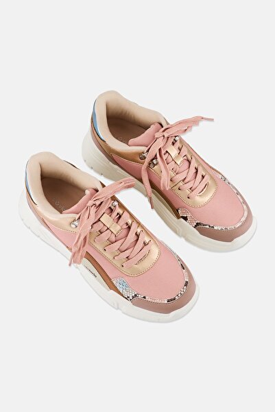 Victoria Women Lace Up Outdoor Shoes, Rose Pink