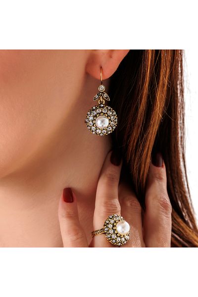 Atelier LEO Handmade Jewellery Royal Face Pearl Earring Necklace Set Copper Handmade with Crystal Stone No Tarnishing Women's Jewelry Set