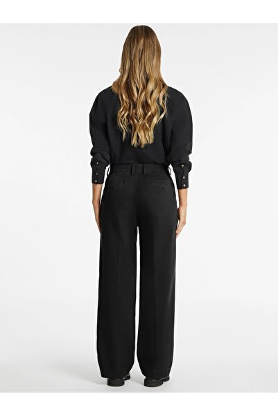 Guess Kadın Siyah Bol Paça Pantolon