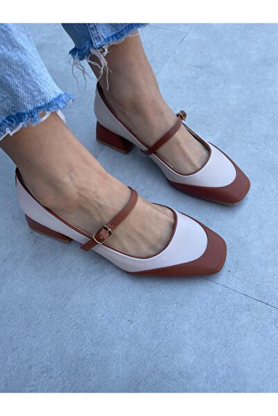 Elvinin Tarzı Miles Taba Bej Parçalı Renk Detaylı Topuklu Ayakkabı