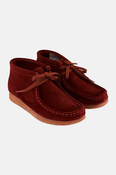 CLARKS Kids Girl Standard Wallabee Boot O Slip On Shoes, Rust