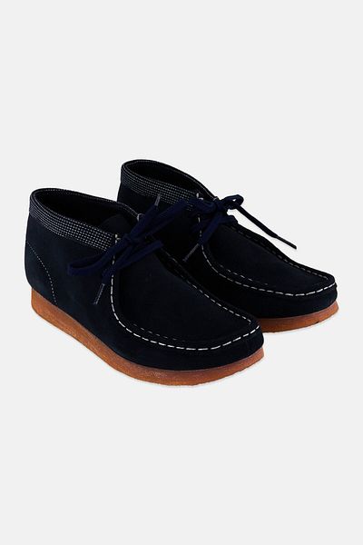 CLARKS Kids Boys Wide Fit Wallabee Lace Up Casual Boots, Navy