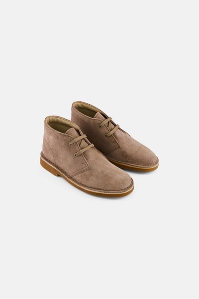 CLARKS Kids Boy Wide Desert Boot Lace Up Casual Shoes, Taupe