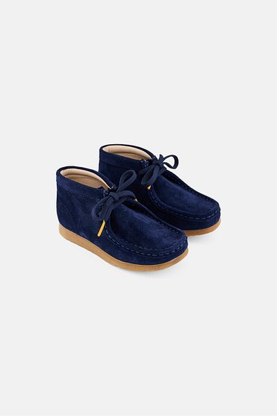 CLARKS Kids Boy Standard Wallabee Bt Lace Up Shoes, Navy