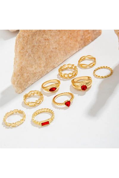 Takıtolia 9 Pieces Gold Colored Red Stone Vintage Designed Heart Hollowed Out Gold Ring Set