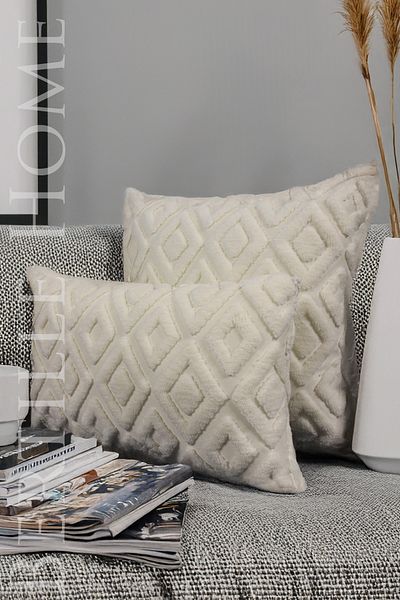 Bertille Home Welsoft Jacquard Bohemian Style Punch Pattern Double Sided Decorative Throw Pillow Cover
