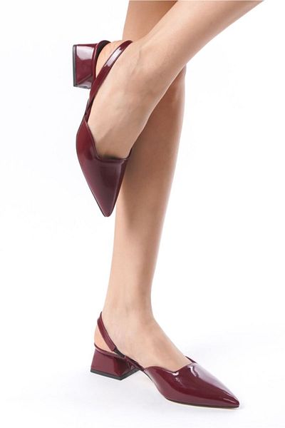 Ayakkabı Podyumum '' Desire'' Burgundy Patent Leather Pointed Toe Back Open 3 cm Thick Heel New Season