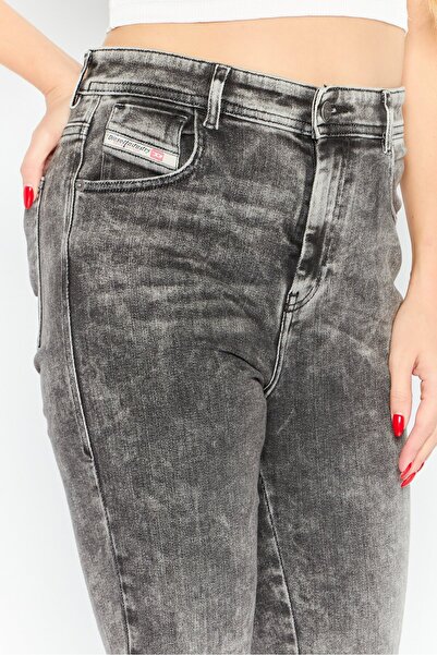 Diesel Women 1984 Slandy Skinny Fit High Waist Washed Stretchable Skinny Leg Denim, Black