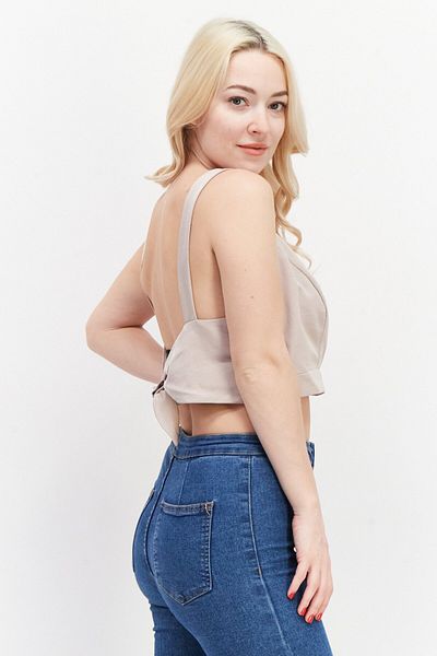 Miss Selfridge Women V-neck Sleeveless Plain Crop Top, Light Pink