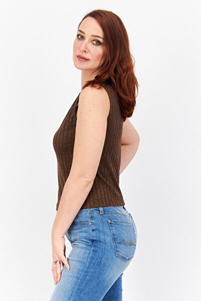 NA-KD Women V-Neck Sleeveless Textured Top, Brown