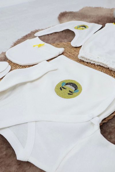 Sema Baby 0-3 Months 5 Piece Smiley Face Hospital Release Bodysuit Set