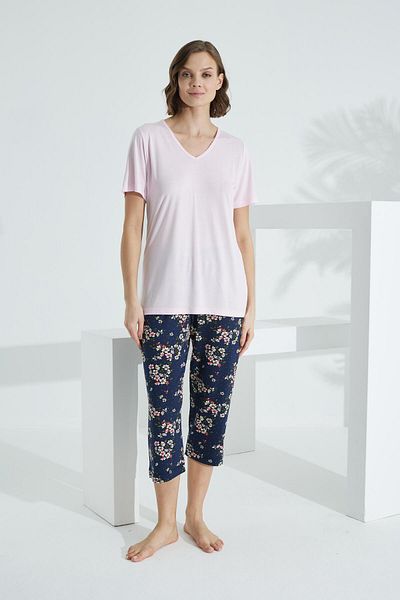 Etoile Bamboo Soft Fabric Short Sleeve Capri Suit 71041