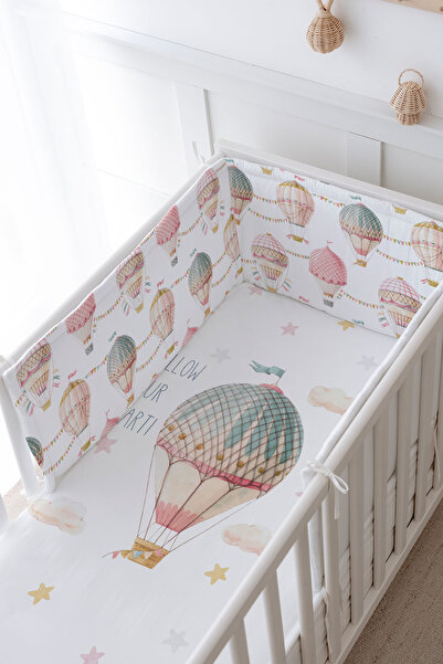 Tuğba Kuğu Baby Bedside Protector and Printed Sheet Sleeping Set - Iconic Series - Pink Flying Balloon