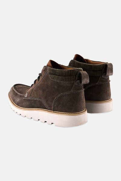 CLARKS حذاء رجالي قياسي برباط للكاحل، رمادي غامق